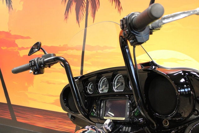 2018 Harley-Davidson FLHTK - Ultra Limited Base