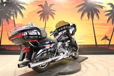 2017 Harley-Davidson FLHTK - Ultra Limited Base