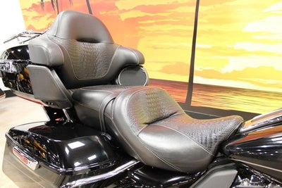 2017 Harley-Davidson FLHTK - Ultra Limited Base