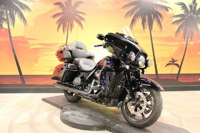 2021 Harley-Davidson FLHTK - Ultra Limited Base