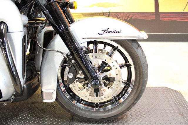 2019 Harley-Davidson FLHTK - Ultra Limited Base