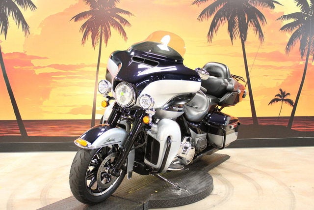 2019 Harley-Davidson FLHTK - Ultra Limited Base