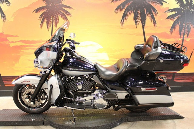 2019 Harley-Davidson FLHTK - Ultra Limited Base