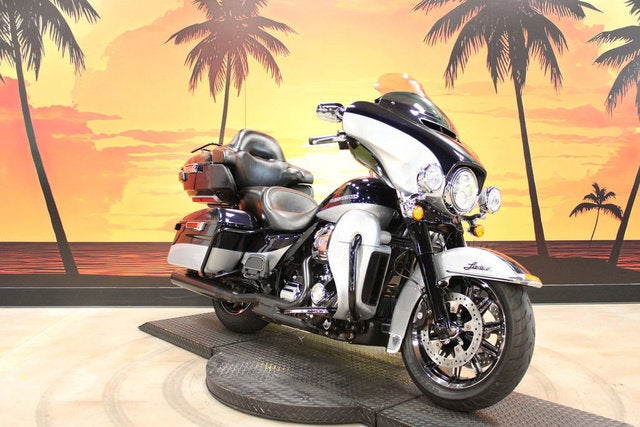 2019 Harley-Davidson FLHTK - Ultra Limited Base