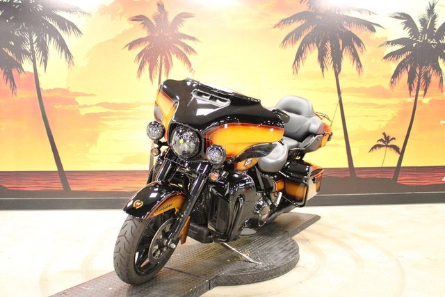 2024 Harley-Davidson FLHTK - Ultra Limited Base