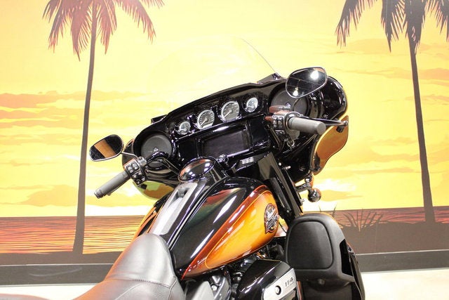 2024 Harley-Davidson FLHTK - Ultra Limited Base