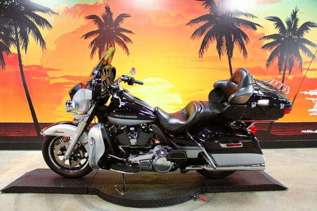 2019 Harley-Davidson FLHTK - Ultra Limited Base