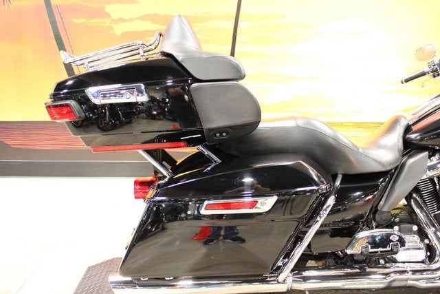 2023 Harley-Davidson FLHTK - Ultra Limited Base