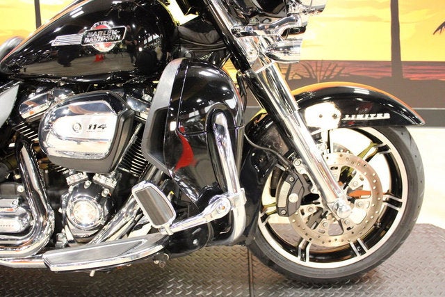 2023 Harley-Davidson FLHTK - Ultra Limited Base