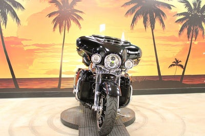 2023 Harley-Davidson FLHTK - Ultra Limited Base