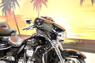 2023 Harley-Davidson FLHTK - Ultra Limited Base