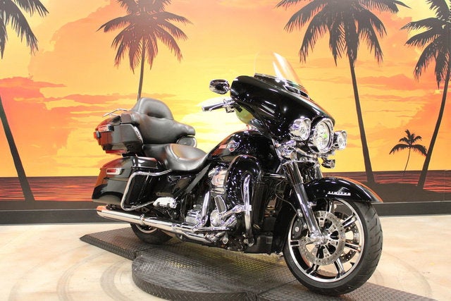 2023 Harley-Davidson FLHTK - Ultra Limited Base