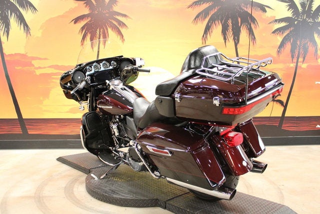 2022 Harley-Davidson FLHTK - Ultra Limited Base