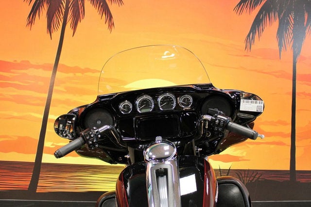 2022 Harley-Davidson FLHTK - Ultra Limited Base