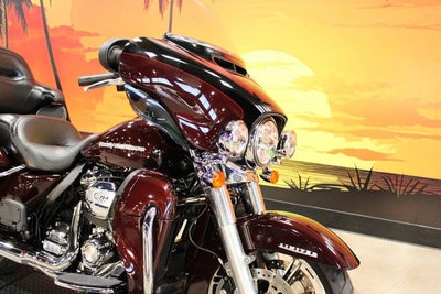 2022 Harley-Davidson FLHTK - Ultra Limited Base