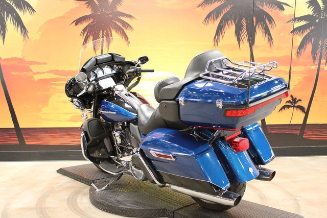 2022 Harley-Davidson FLHTK - Ultra Limited Base