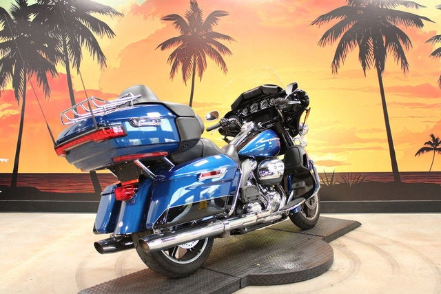 2022 Harley-Davidson FLHTK - Ultra Limited Base