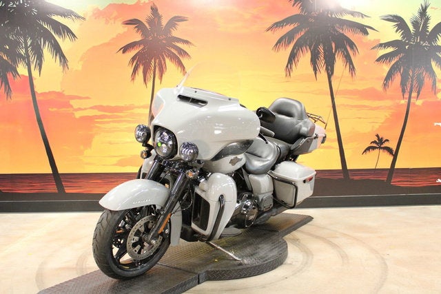 2024 Harley-Davidson FLHTK - Ultra Limited Base