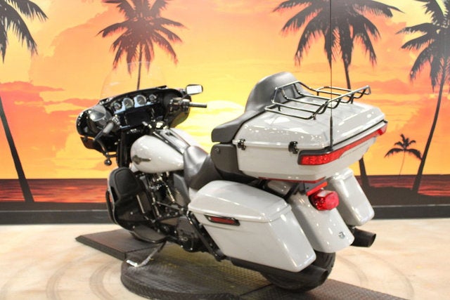 2024 Harley-Davidson FLHTK - Ultra Limited Base