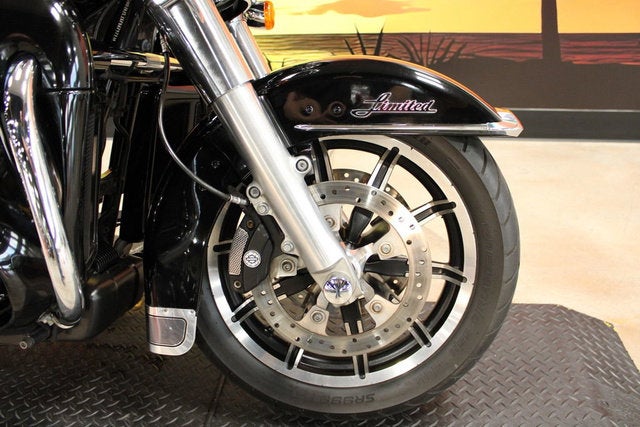 2015 Harley-Davidson FLHTK - Ultra Limited Base