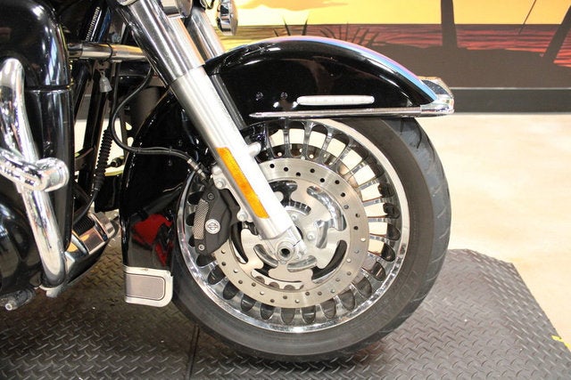 2012 Harley-Davidson Touring FLHTK - Electra Glide Ultra Limited