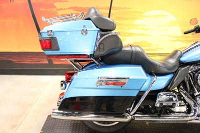 2011 Harley-Davidson Touring FLHTK - Electra Glide Ultra Limited