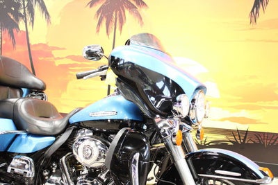 2011 Harley-Davidson Touring FLHTK - Electra Glide Ultra Limited