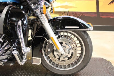 2011 Harley-Davidson Touring FLHTK - Electra Glide Ultra Limited
