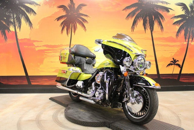 2011 Harley-Davidson Touring FLHTK - Electra Glide Ultra Limited