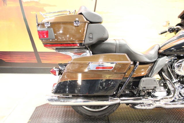2013 Harley-Davidson FLHTK - Electra Glide Ultra Limited Base