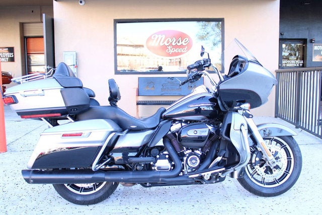 2017 Harley-Davidson FLTRU - Road Glide Ultra Base