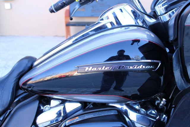 2017 Harley-Davidson FLTRU - Road Glide Ultra Base