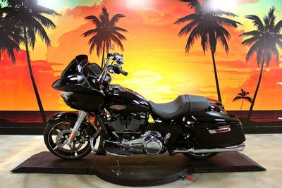 2025 Harley-Davidson FLTRX - Road Glide Base