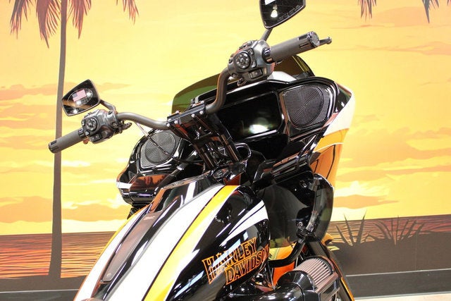 2025 Harley-Davidson FLTRX - Road Glide Base