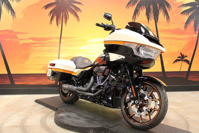 2025 Harley-Davidson FLTRX - Road Glide Base