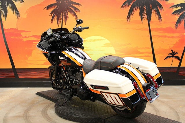 2025 Harley-Davidson FLTRX - Road Glide Base