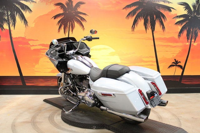 2025 Harley-Davidson FLTRX - Road Glide Base
