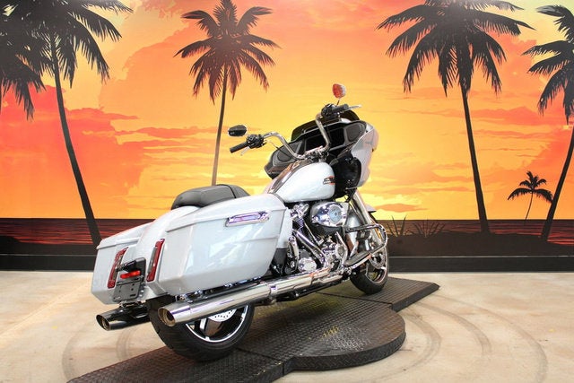 2025 Harley-Davidson FLTRX - Road Glide Base