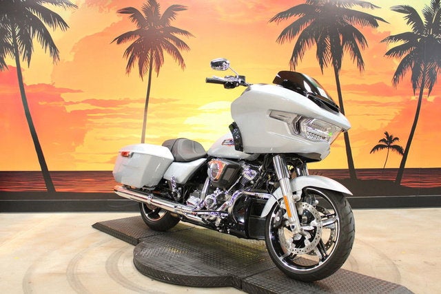 2025 Harley-Davidson FLTRX - Road Glide Base