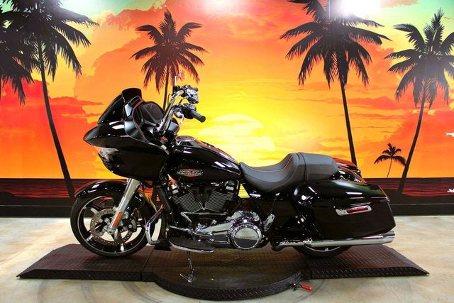 2025 Harley-Davidson FLTRX - Road Glide Base