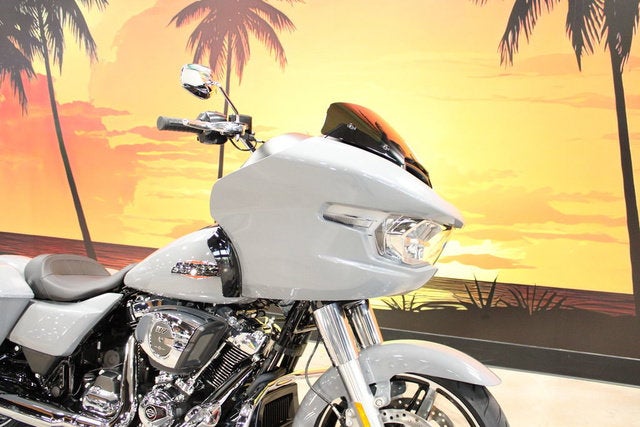 2026 Harley-Davidson FLTRX - Road Glide Base