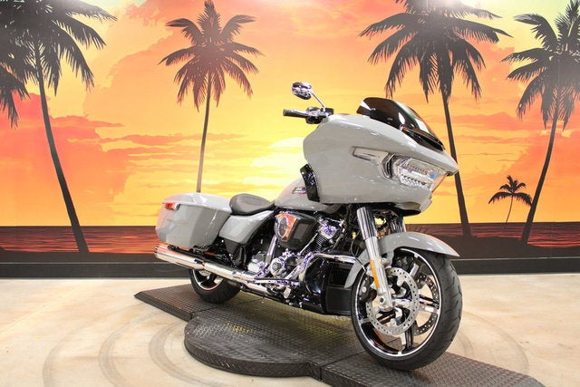 2026 Harley-Davidson FLTRX - Road Glide Base