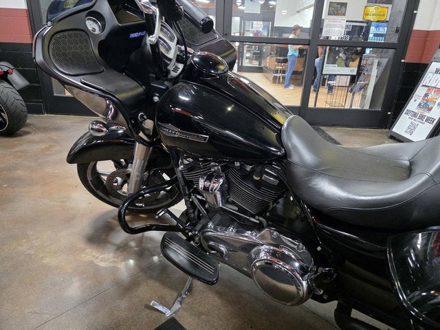 2022 Harley-Davidson FLTRX - Road Glide Base