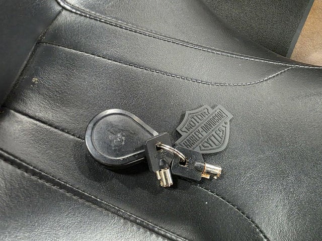 2022 Harley-Davidson FLTRX - Road Glide Base