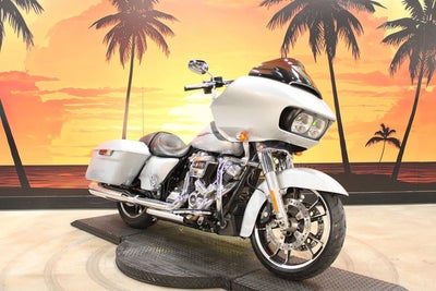 2020 Harley-Davidson FLTRX - Road Glide Base