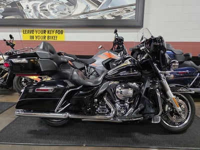 2016 Harley-Davidson FLHTKL - Ultra Limited Low Base