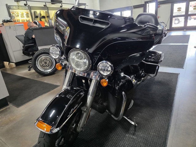 2016 Harley-Davidson FLHTKL - Ultra Limited Low Base