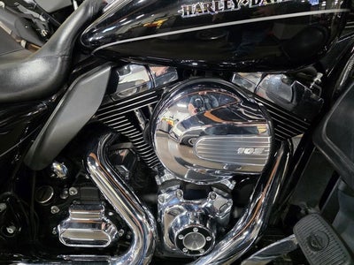 2016 Harley-Davidson FLHTKL - Ultra Limited Low Base
