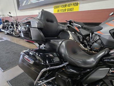 2016 Harley-Davidson FLHTKL - Ultra Limited Low Base