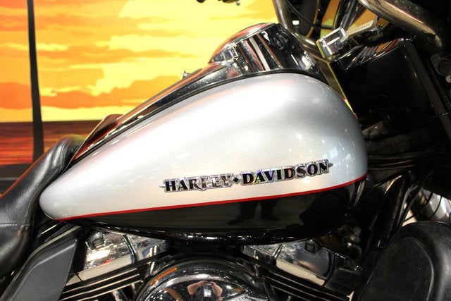 2015 Harley-Davidson FLHTKL - Ultra Limited Low Base